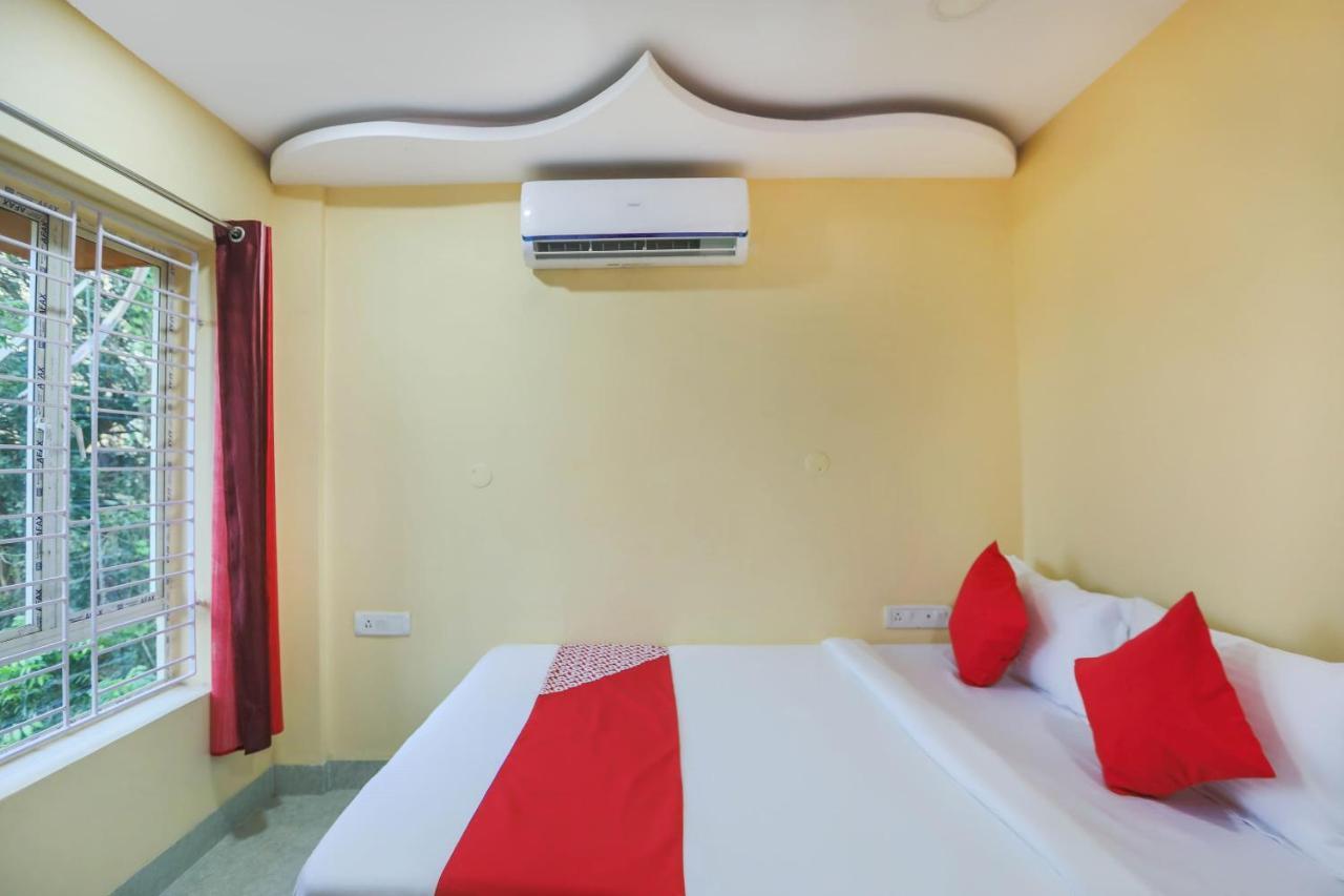 Oyo 62042 Niloy Guest House Jādabpur Dış mekan fotoğraf