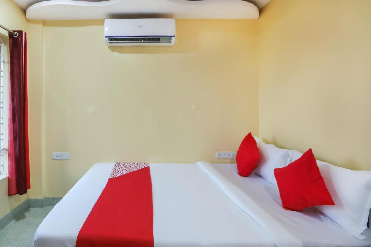 Oyo 62042 Niloy Guest House Jādabpur Dış mekan fotoğraf