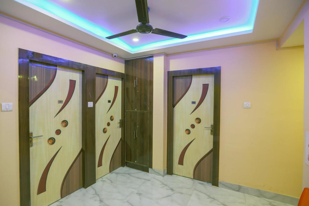 Oyo 62042 Niloy Guest House Jādabpur Dış mekan fotoğraf